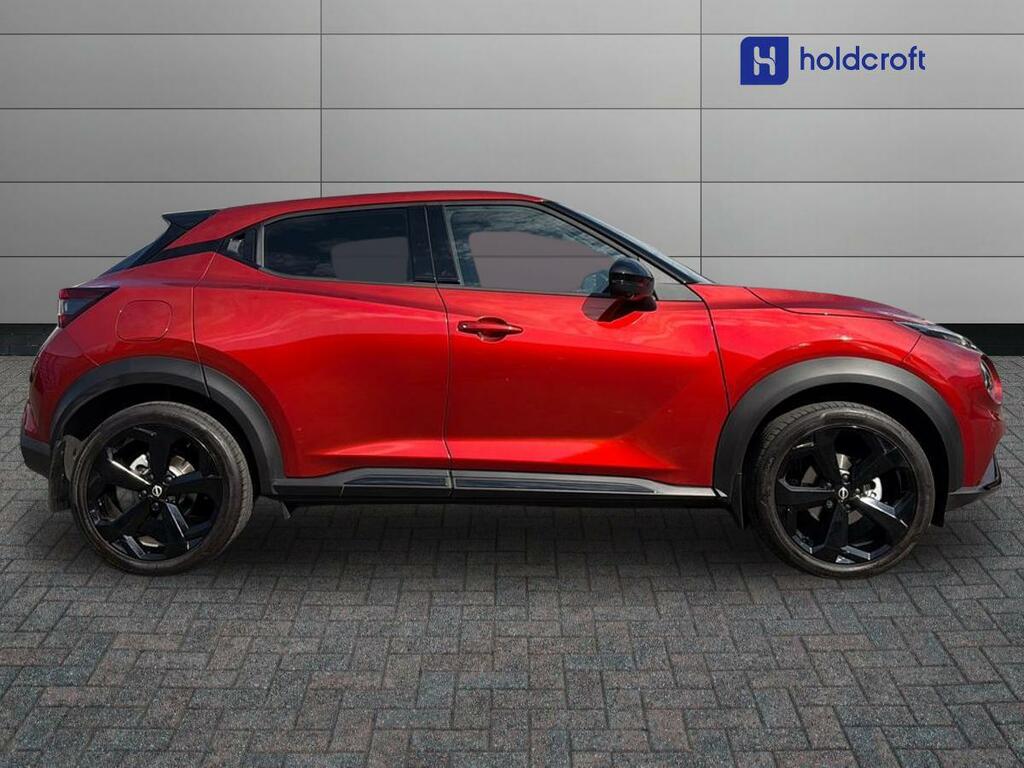 Nissan Juke 1.0 Dig-t Tekna DT75EVP Red #2