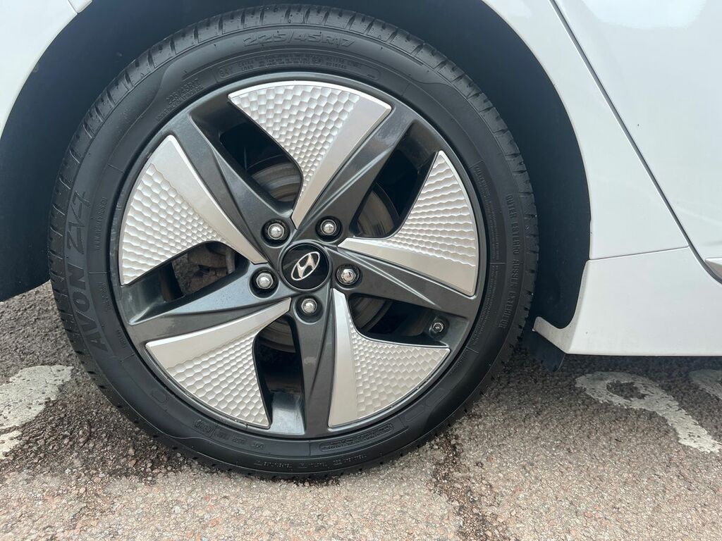 Hyundai Ioniq 1.6 Gdi Hybrid Premium Se Dct White #4