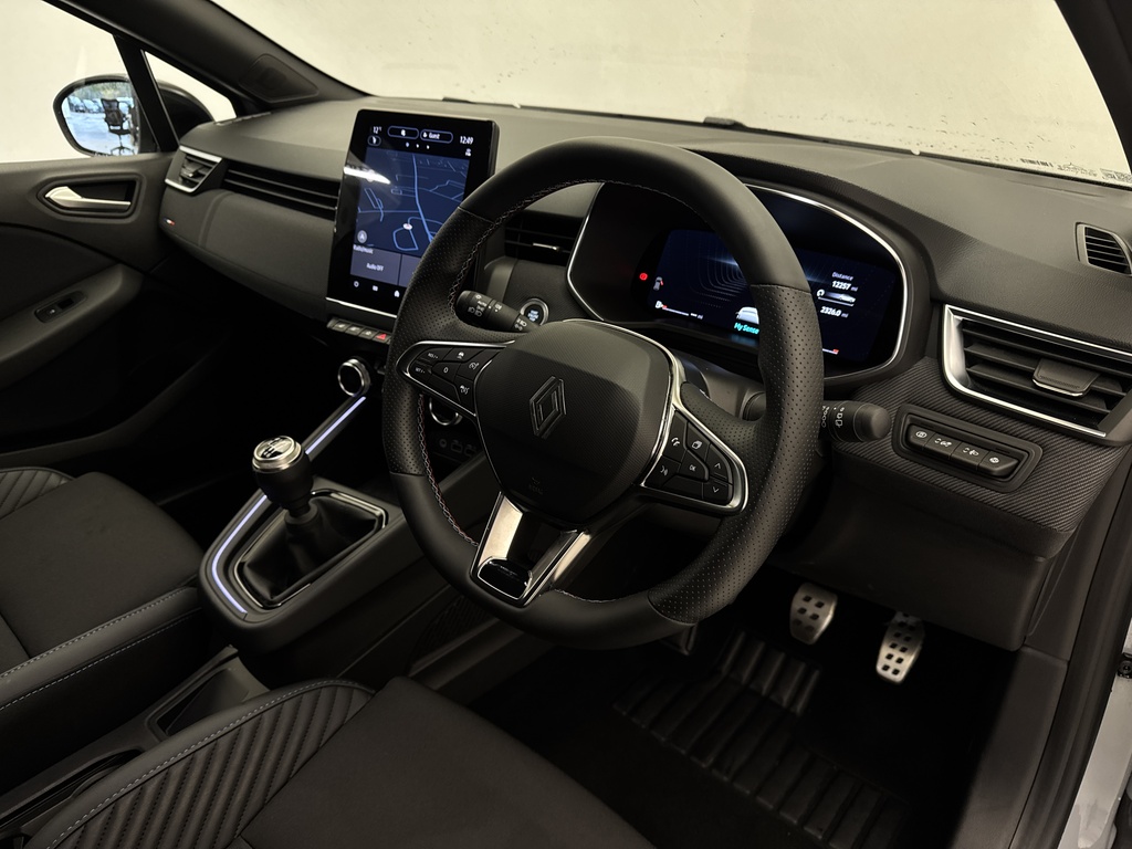 Renault Clio Clio 1.6 E-tech Full Hybrid 145 Techno Ha Grey #12