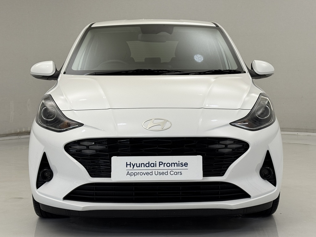 Hyundai I10 1.2 79 Premium Nav White #3
