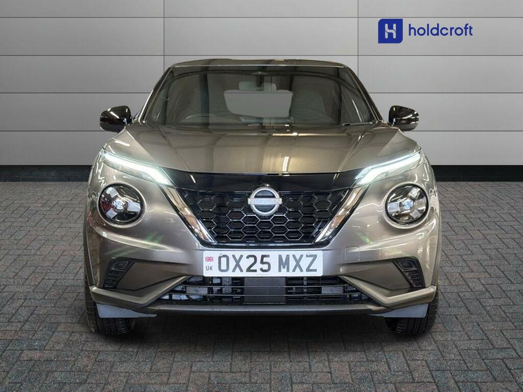 Nissan Juke Hatchback Black #7