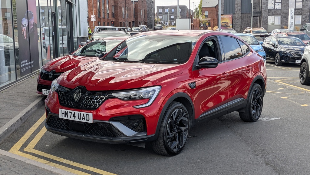 Renault Arkana 1.6 E-tech Fhev 145 Esprit Alpine Red #2