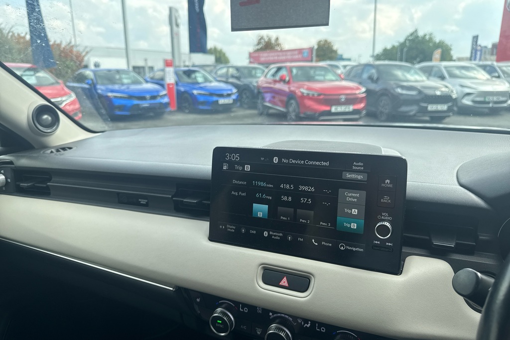 Honda Hr-V Elegance Red #25