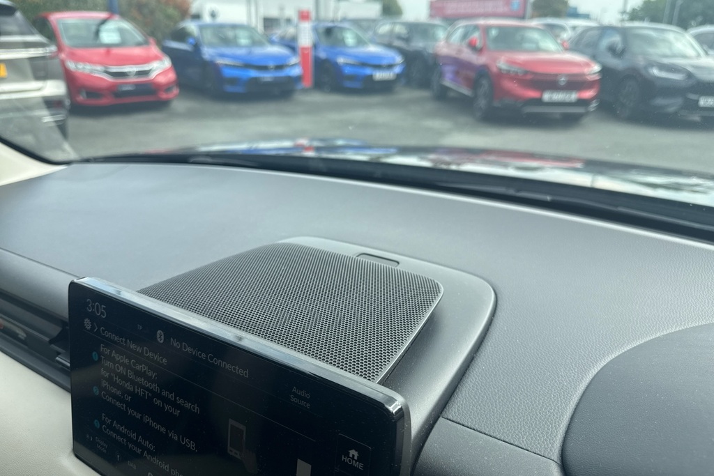 Honda Hr-V Elegance Red #23