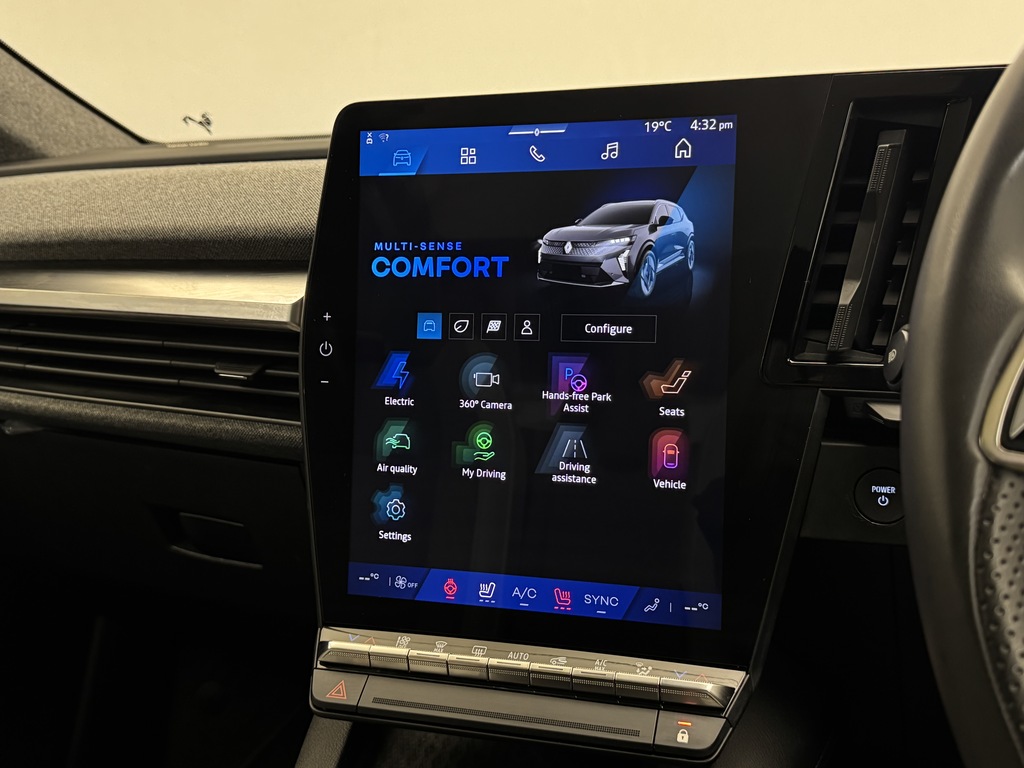 Renault Scenic E-tech 160Kw Iconic Esprit Alpine 87Kwh Long Range White #21