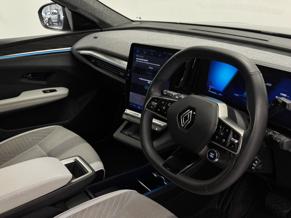 Renault Scenic E-tech 160Kw Iconic Esprit Alpine 87Kwh Long Range White #10