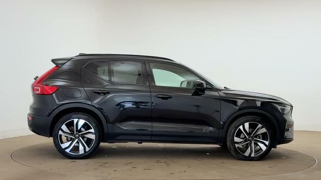 Volvo XC40 B4 Ultimate Black #6