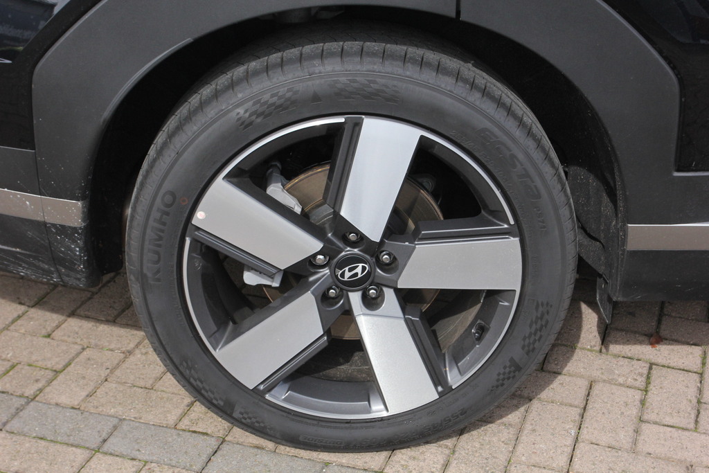 Hyundai Santa Fe 1.6 Tgdi 239 Hybrid Ultimate 4Wd Black #5