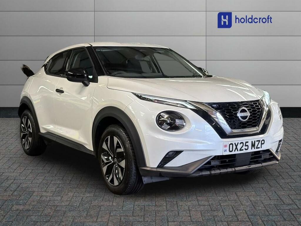 Nissan Juke Tekna Black #1