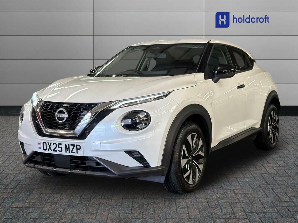 Nissan Juke Tekna Black #6