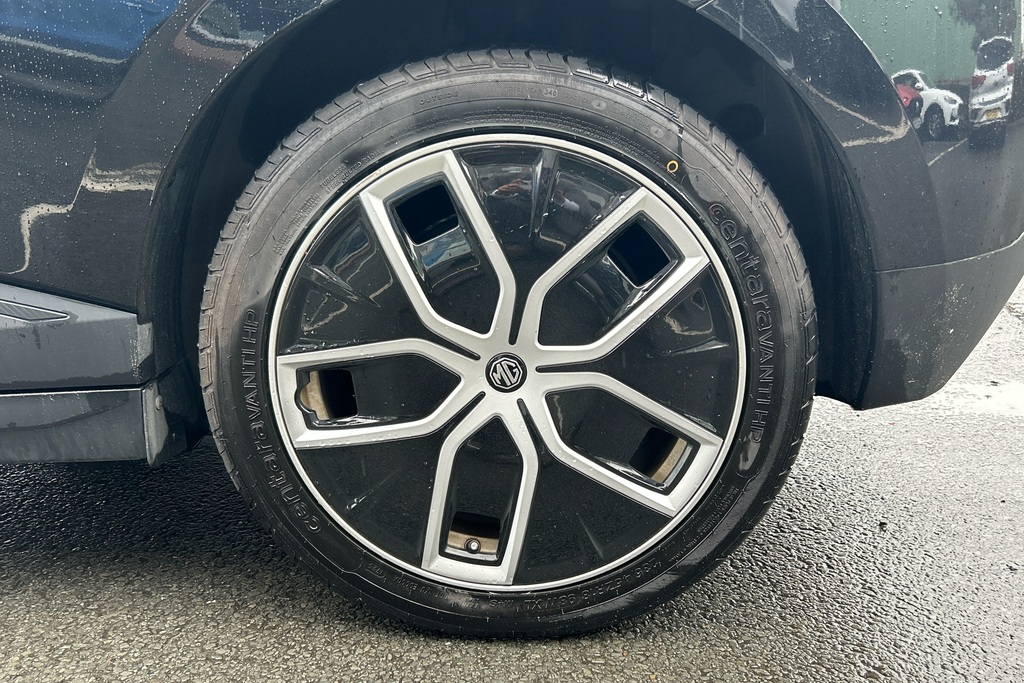 MG MG4 150Kw Trophy Ev Long Range 64Kwh Black #4