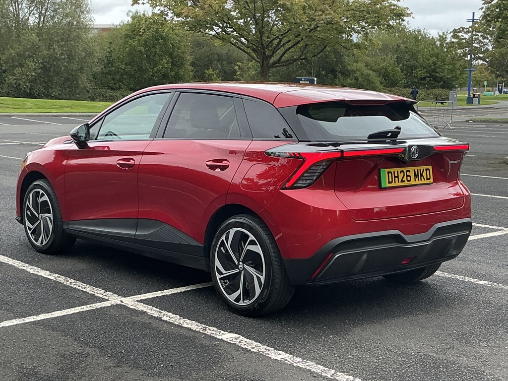 MG MG4 170Kw Premium Long Range 64Kwh Red #6