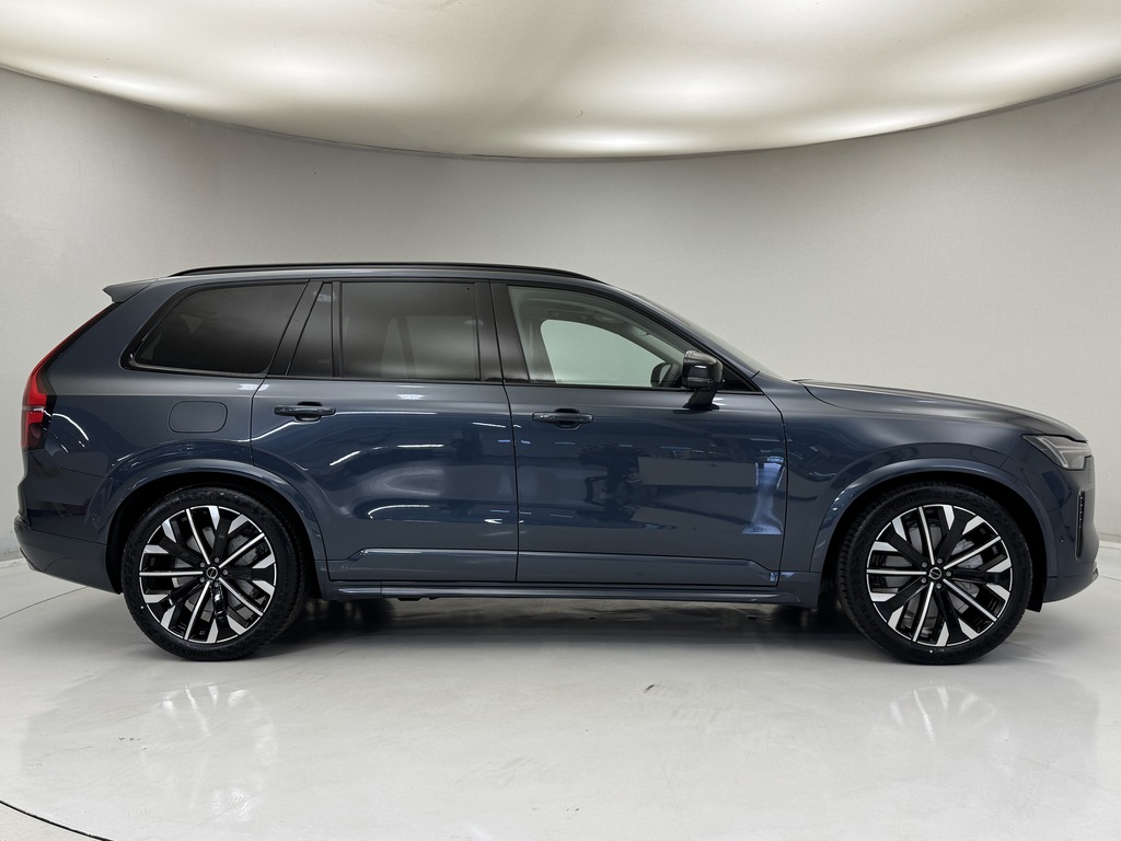 Volvo XC90 2.0 B5p Ultra Dark Awd Geartronic Revised  #2