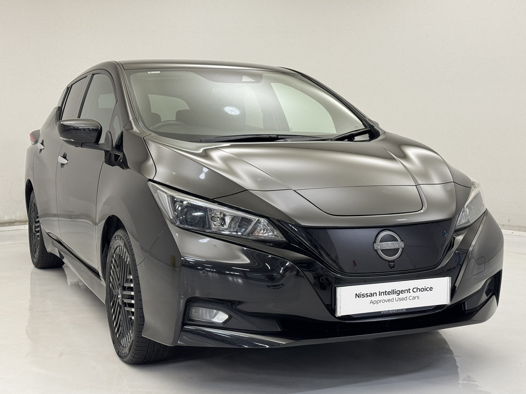 Nissan Leaf 110Kw N-connecta 39Kwh Black #3