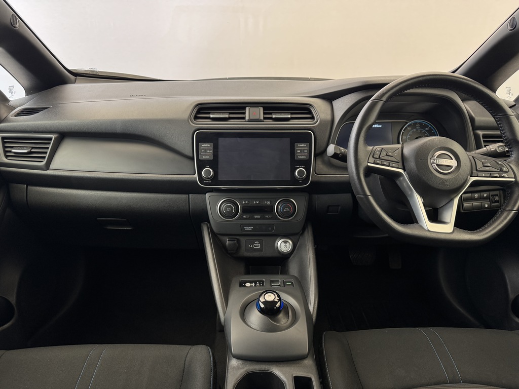 Nissan Leaf 59Kwh E Tekna Hatchback 217 Ps Red #16