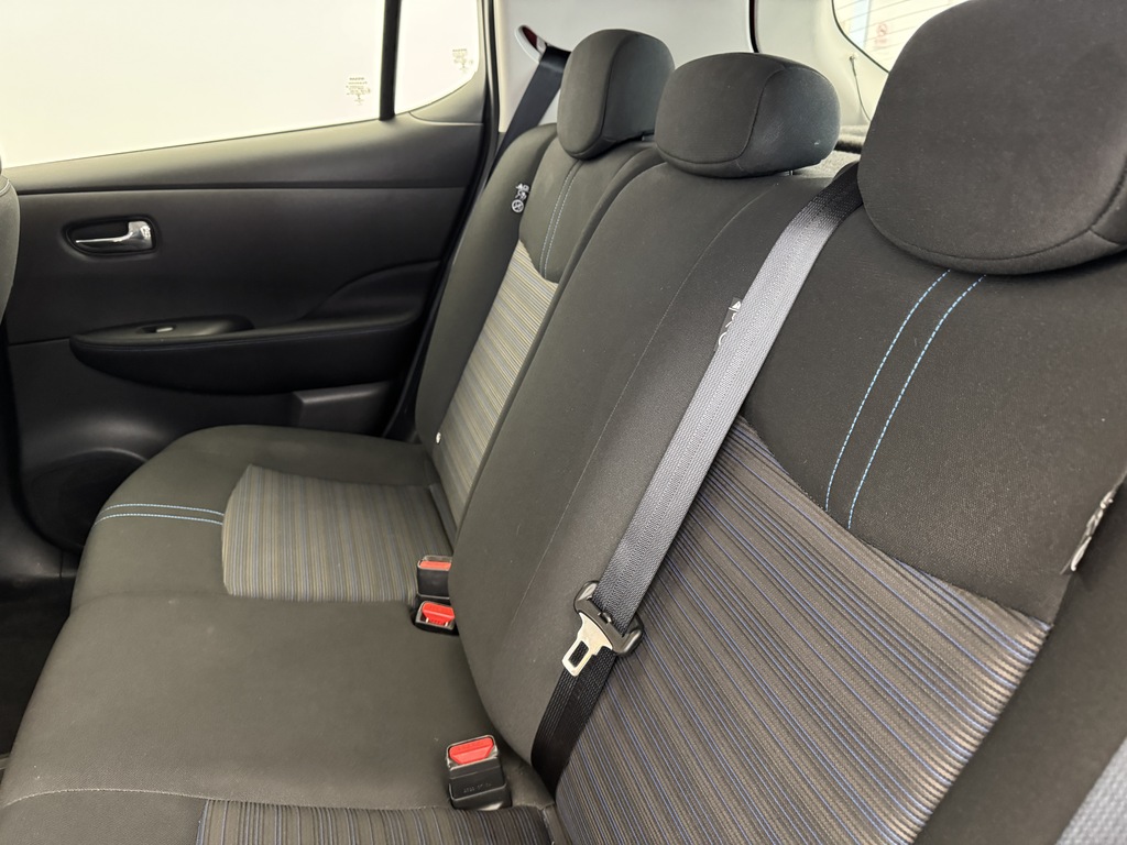 Nissan Leaf 59Kwh E Tekna Hatchback 217 Ps Red #10