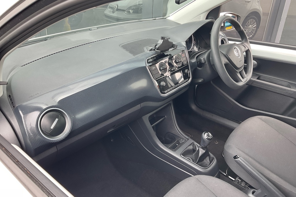 Volkswagen Up 1.0 Up Red #30