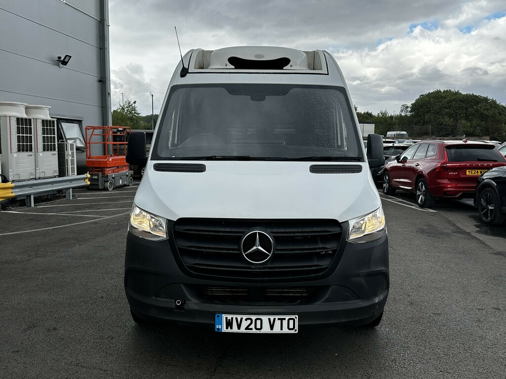 Mercedes-Benz Sprinter 3.5T H1 Van White #2
