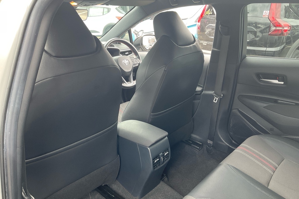 Toyota Corolla 1.8 Icon Tech 121 Bhp Black #31