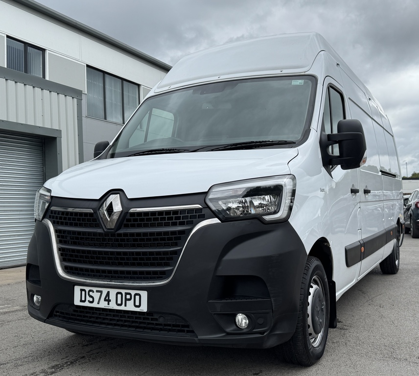 Renault Master Lh35 Blue Dci 135 Start High Roof Van White #3