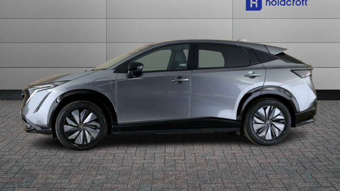 Nissan Ariya 225Kw Advance 87Kwh 22Kwch E-4orce Grey #3