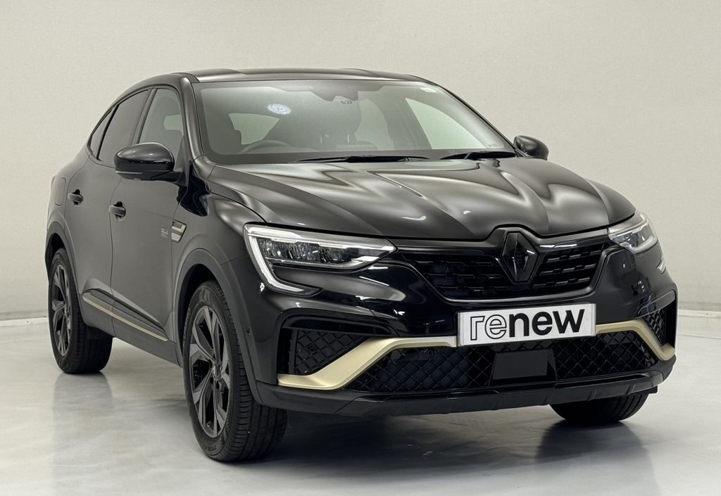 Renault Arkana 1.6 E-tech Full Hybrid 145 Engineered Black