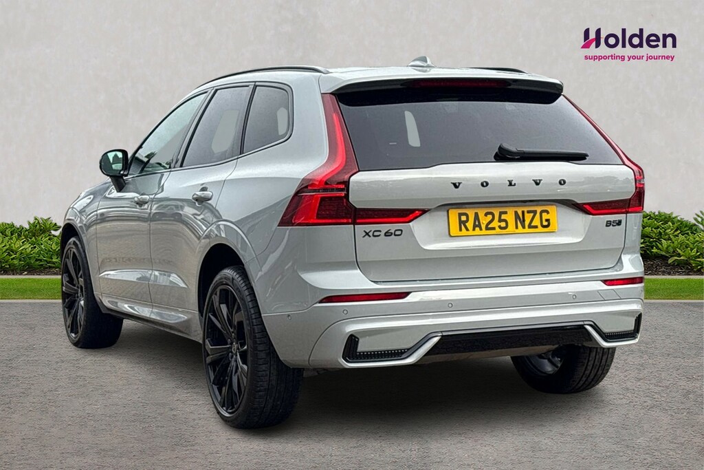 Volvo XC60 Plus Black Edition RA25NZG Grey #3