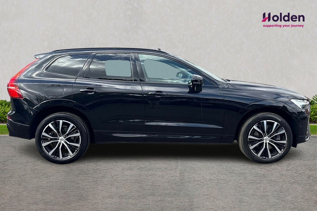 Volvo XC60 Ultimate Black #4