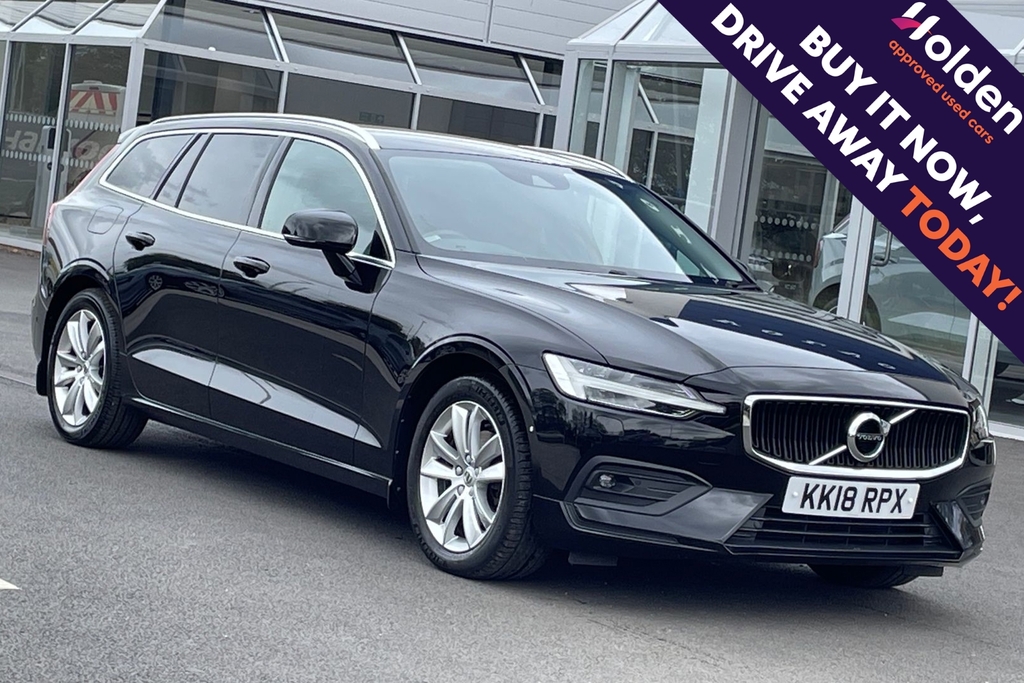 Volvo V60 Momentum Pro Black