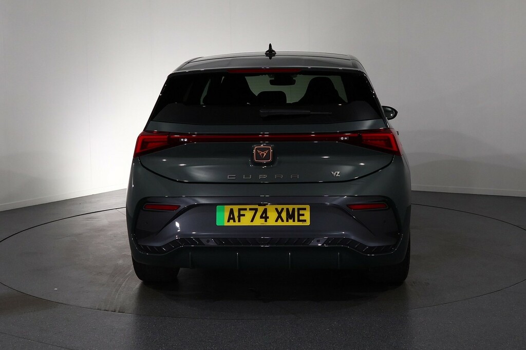 Cupra Born Vz First Edition Green #6