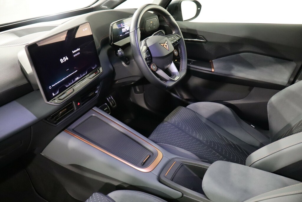 Cupra Born 169Kw E-boost V2 58Kwh Grey #10