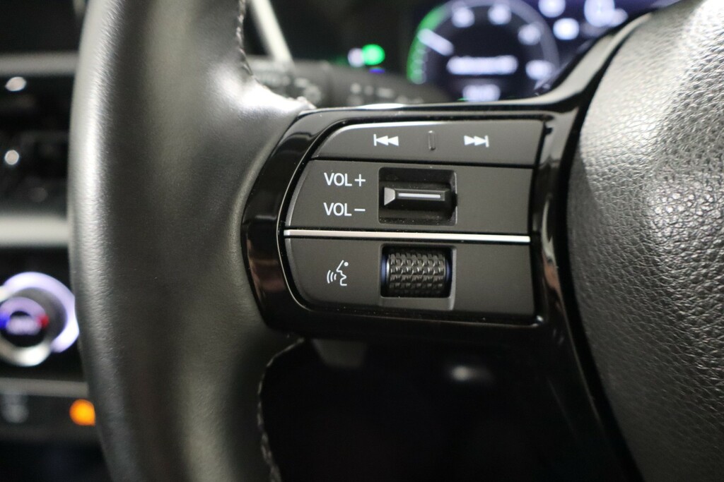 Honda Cr-V Sr White #16