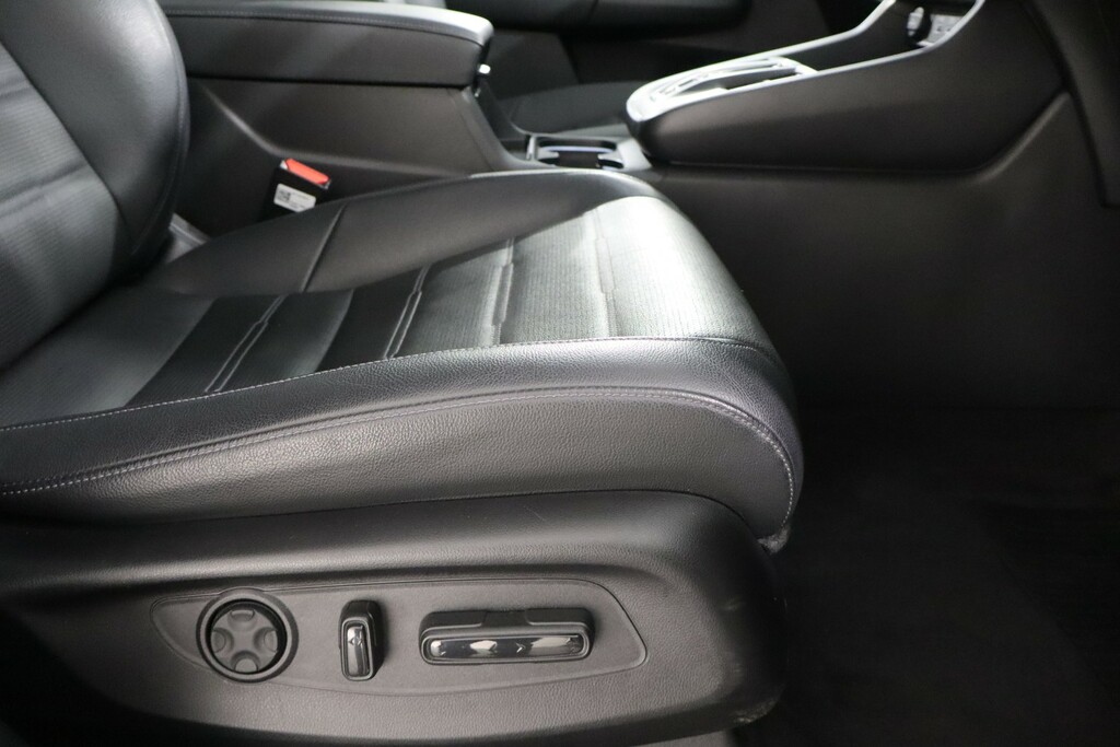 Honda Cr-V Sr White #27