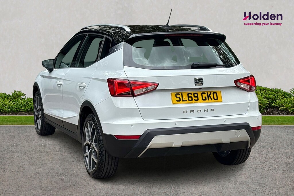 Seat Arona Xcellence Lux SL69GKO White #3