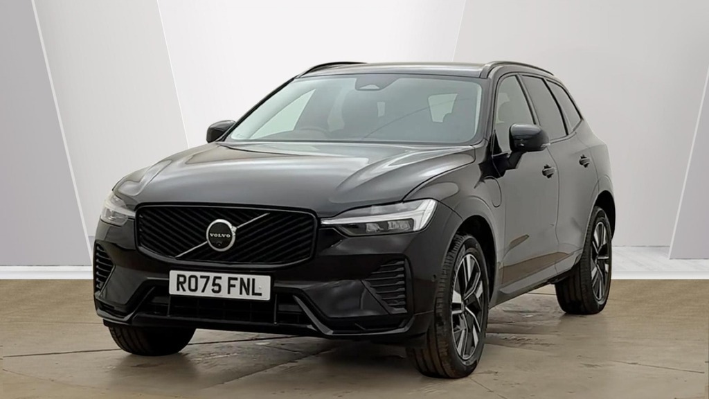 Volvo XC60 Plus Black #6