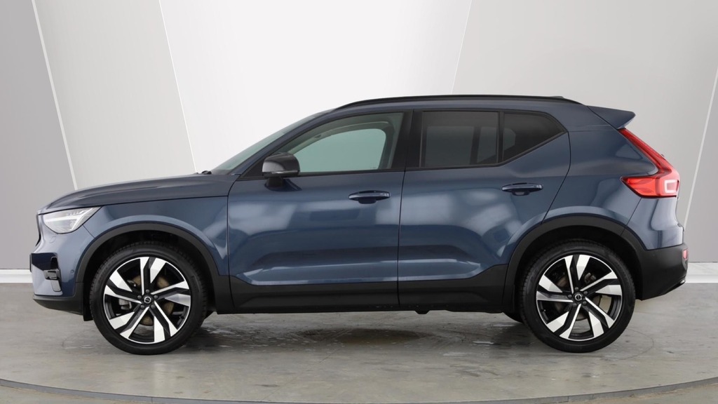 Volvo XC40 Ultra Dark Blue #5