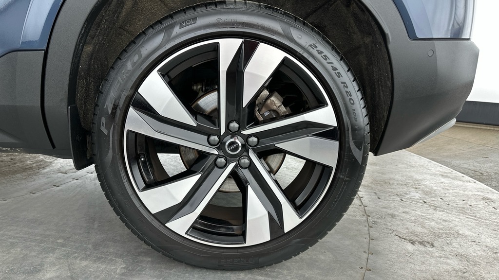 Volvo XC40 2.0 B3p Core Green #16