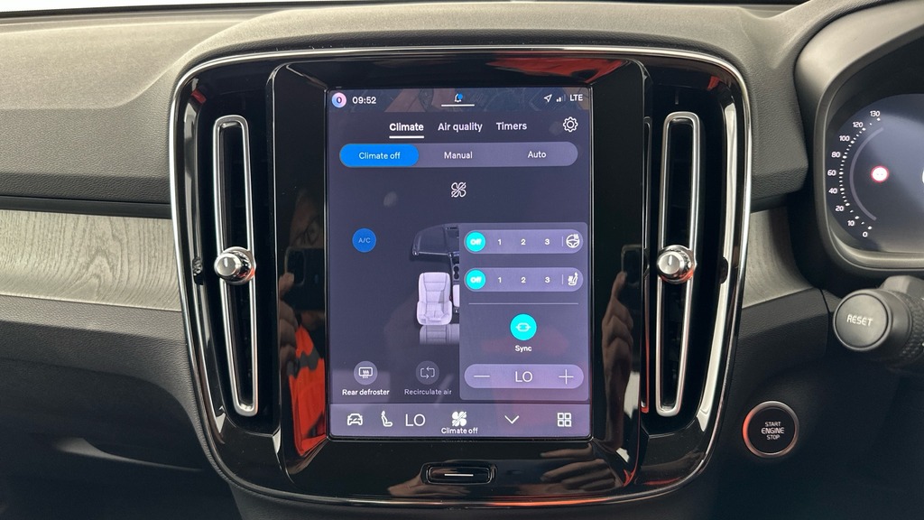 Volvo XC40 2.0 B3p Plus Dark  #19