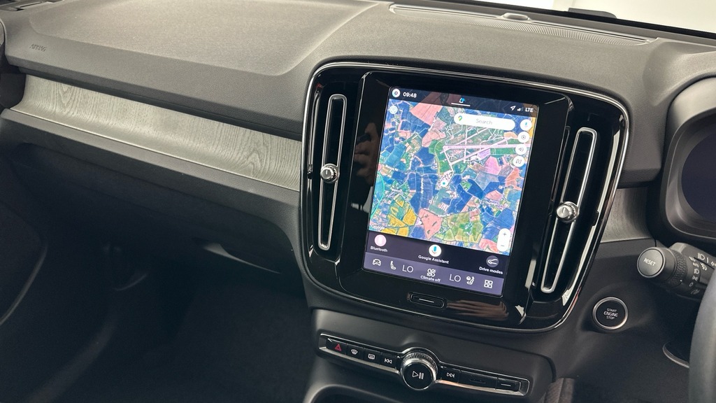 Volvo XC40 2.0 B3p Plus Dark  #11