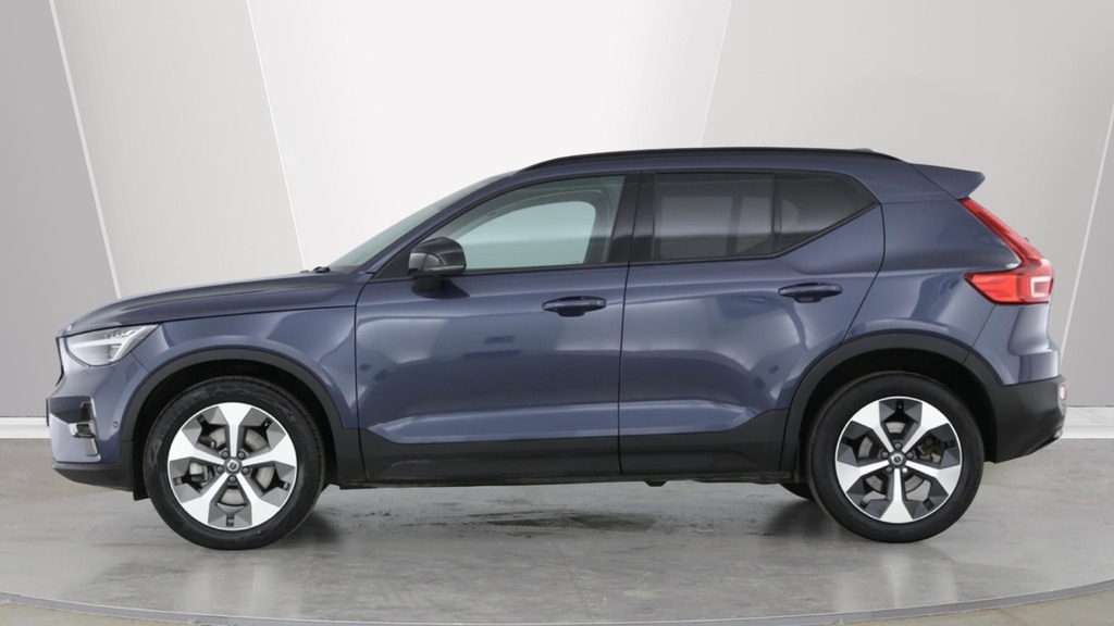 Volvo XC40 Plus Pro Dark Blue #5