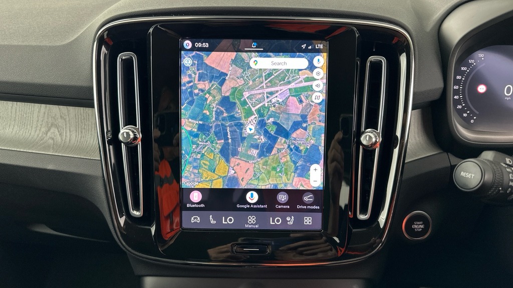 Volvo XC40 2.0 B3p Plus Dark  #21