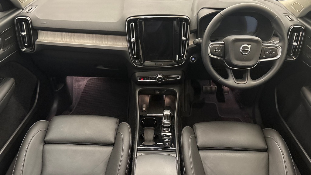 Volvo XC40 B3 Ultimate Green #10