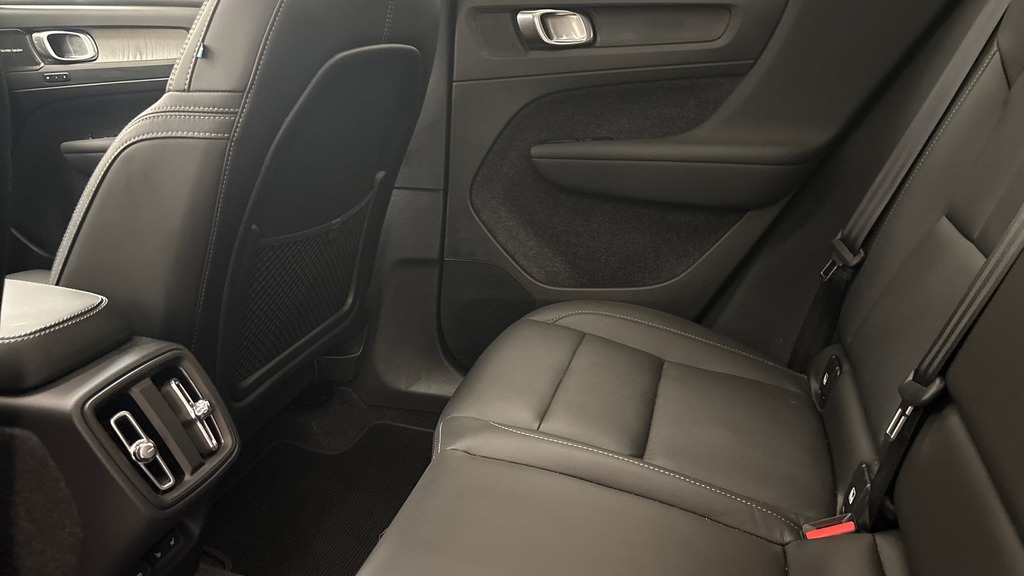 Volvo XC40 B3 Ultimate Green #13