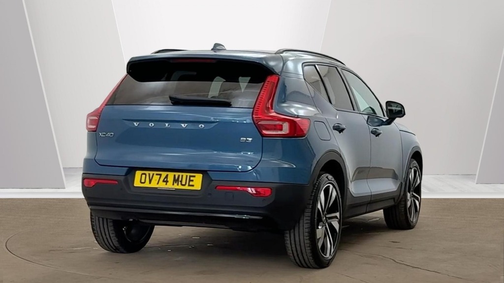 Volvo XC40 Ultra Dark Blue #3