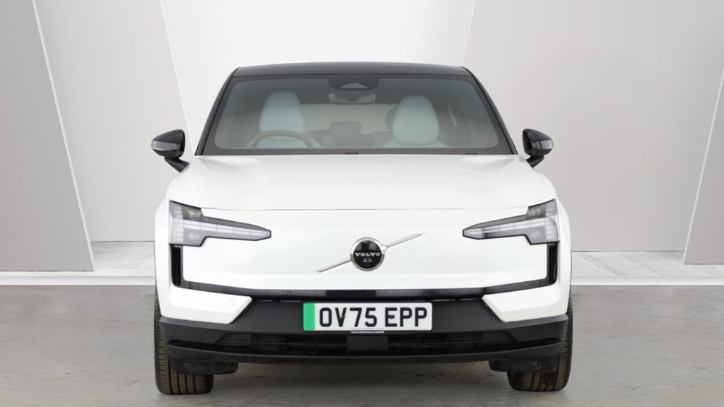 Volvo EX30 Ultra White #3