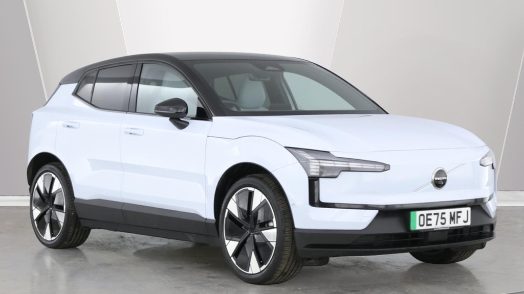 Volvo EX30 Ultra Blue