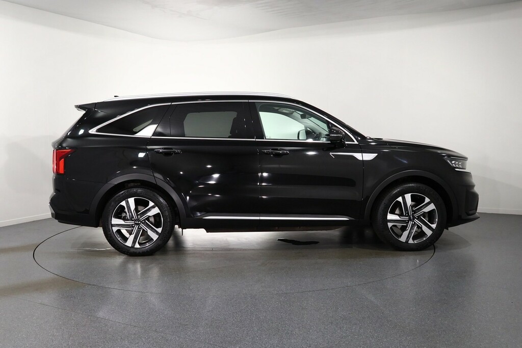 Kia Sorento 4 Black #8