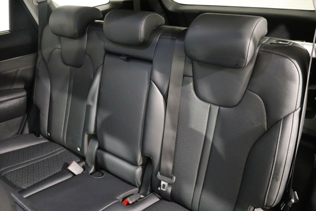 Kia Sorento 4 Black #12