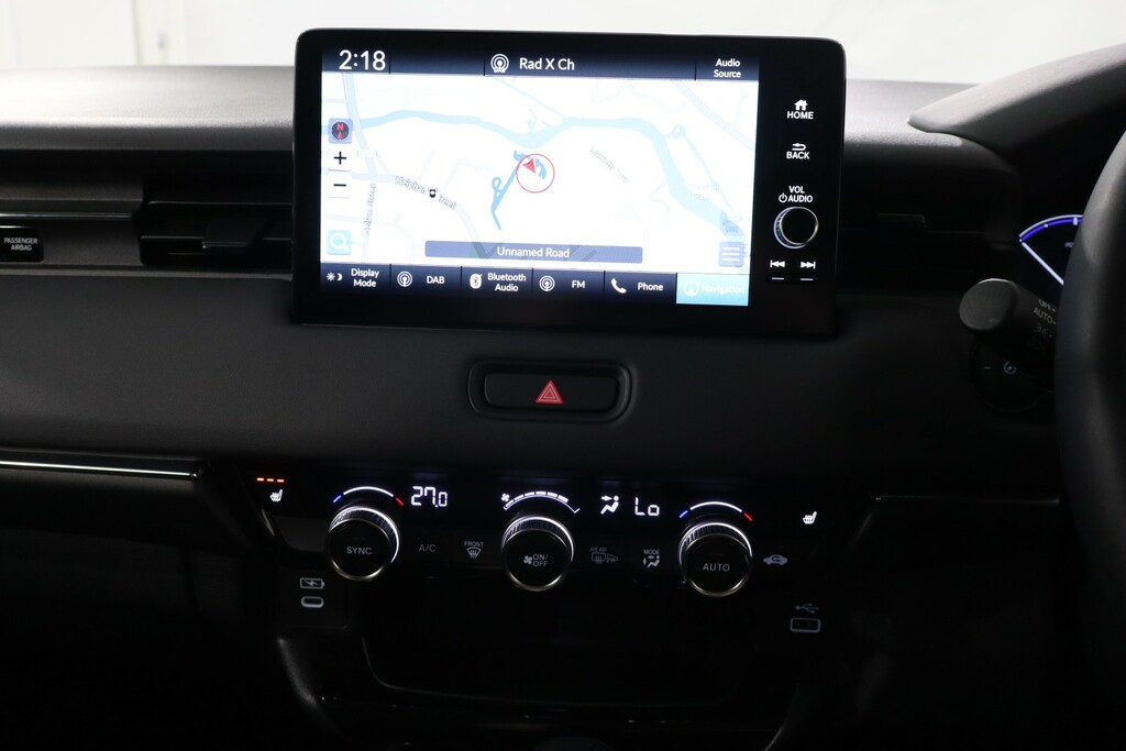 Honda Hr-V Elegance White #23