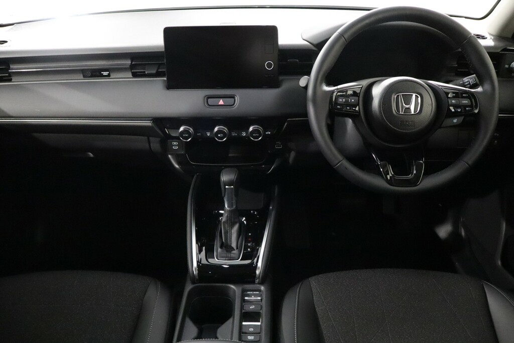 Honda Hr-V Advance White #4